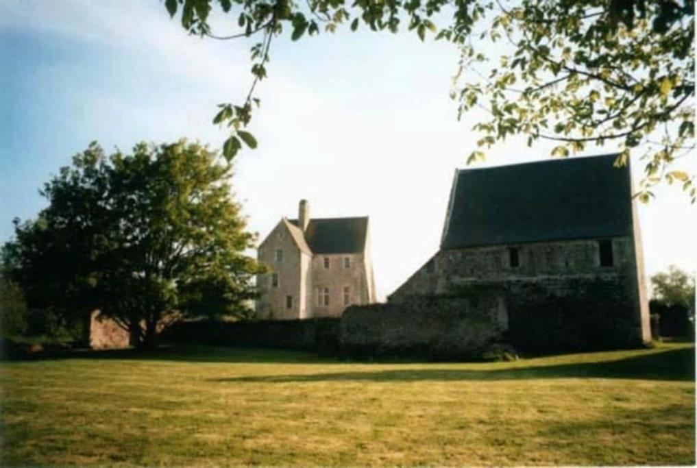 Le Chateau De Neuilly La Foret Villa Isigny-sur-Mer Eksteriør bilde