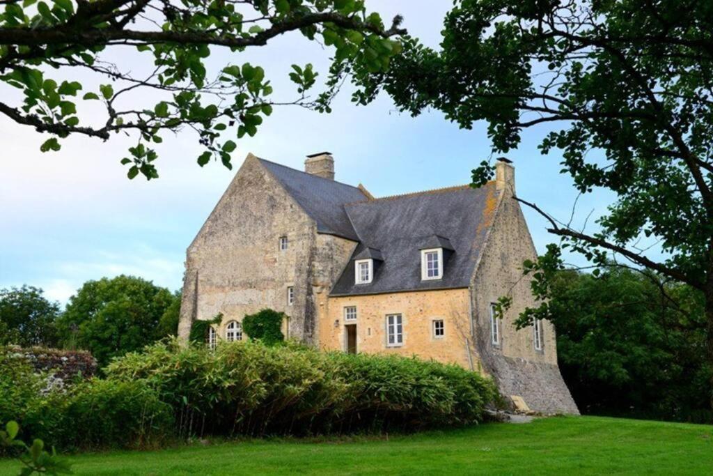 Le Chateau De Neuilly La Foret Villa Isigny-sur-Mer Eksteriør bilde