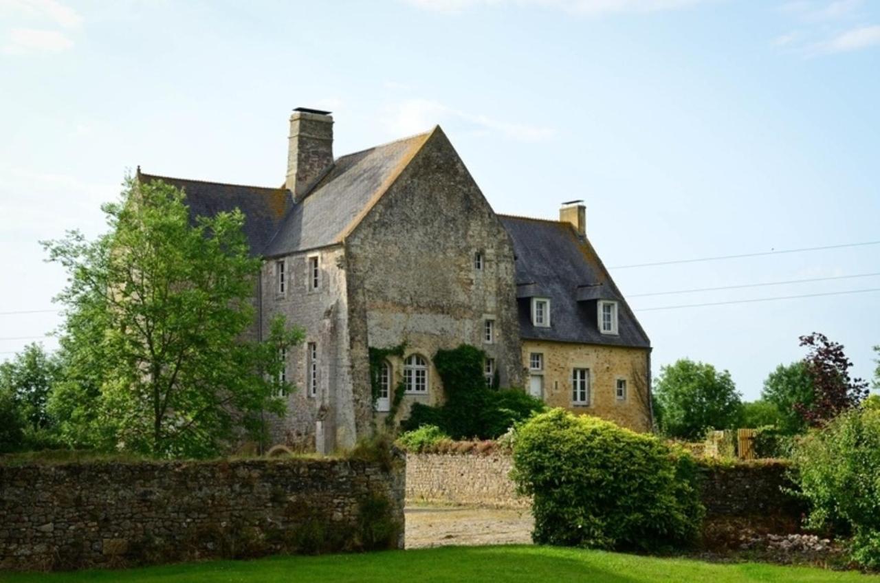 Le Chateau De Neuilly La Foret Villa Isigny-sur-Mer Eksteriør bilde